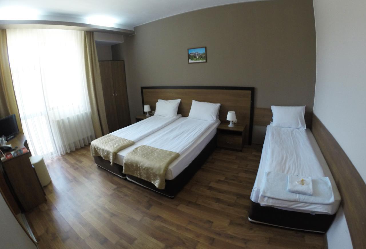 Spa Hotel Ivelia Dubnitsa Exterior photo